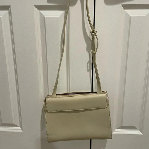 Vegan Leather Crossbody Purse - Picture 7 of 9